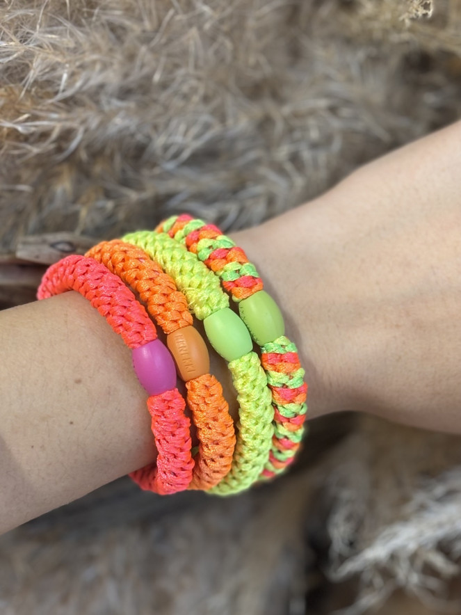 BRACELET CHOUCHOU KKNEKKI lot de 4 couleurs fluo