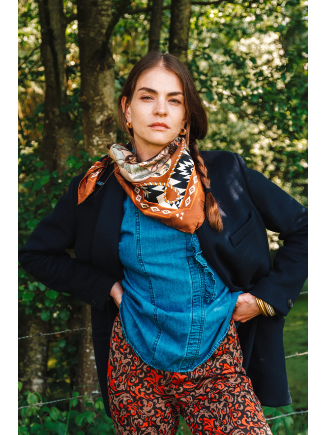 Foulard carré soie ANTAN DUSTY WEST BROWN 70