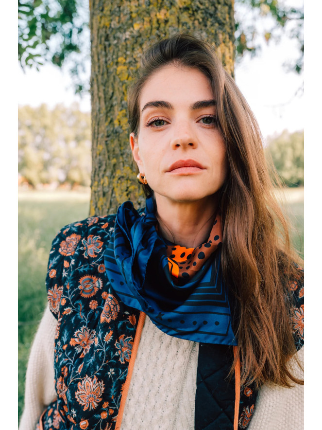 Foulard carré soie ANTAN CHEETAH & PALM-BLUE 70