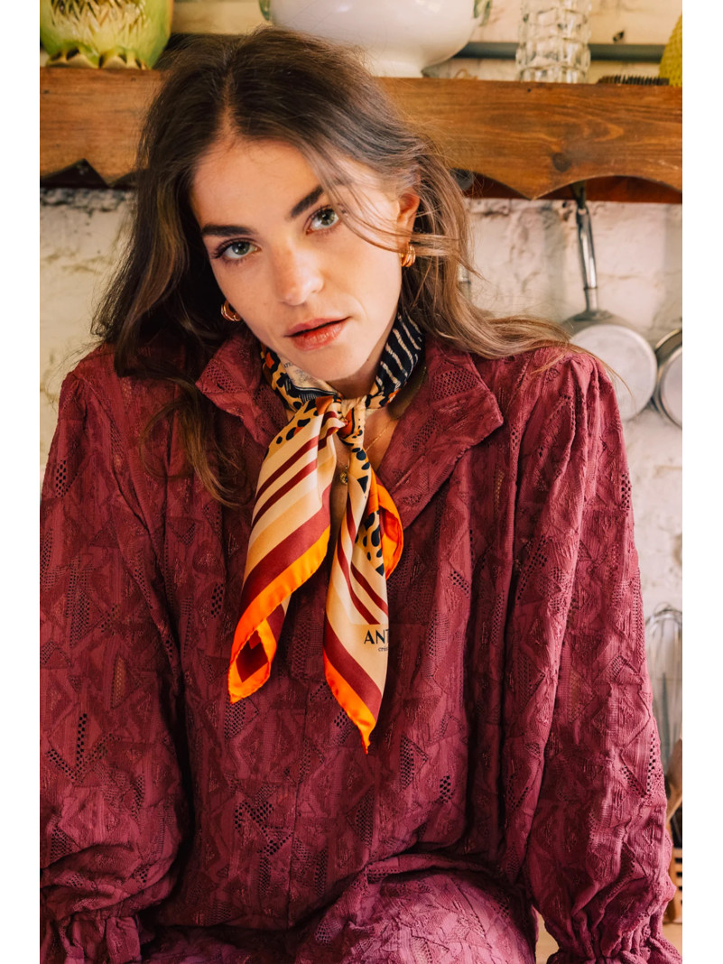 Foulard carré soie ANTAN THE SAFARI GIRL GEAR 70
