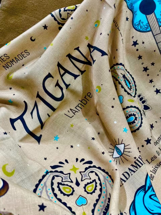 Foulard Madamirma TZIGANA LES AMES NOMADES
