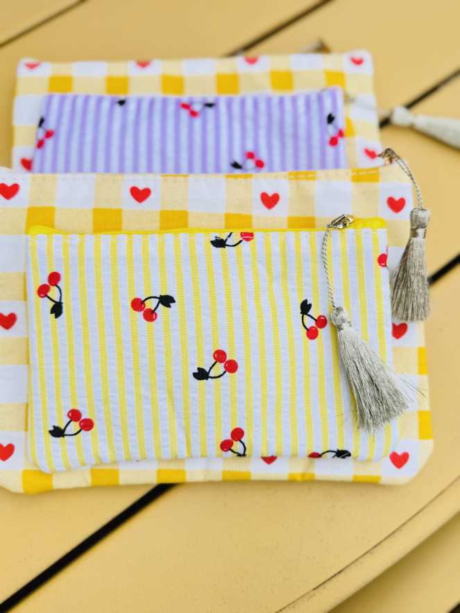 Trousse LOVE VICHY JAUNE