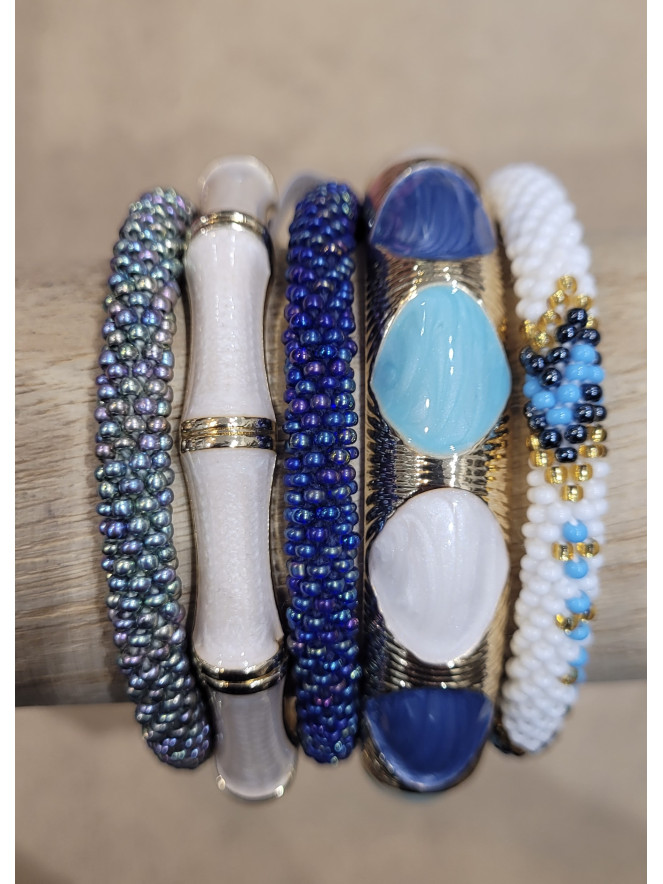 Composition de 5 bracelets Népalais et Thaïlandais MARINE