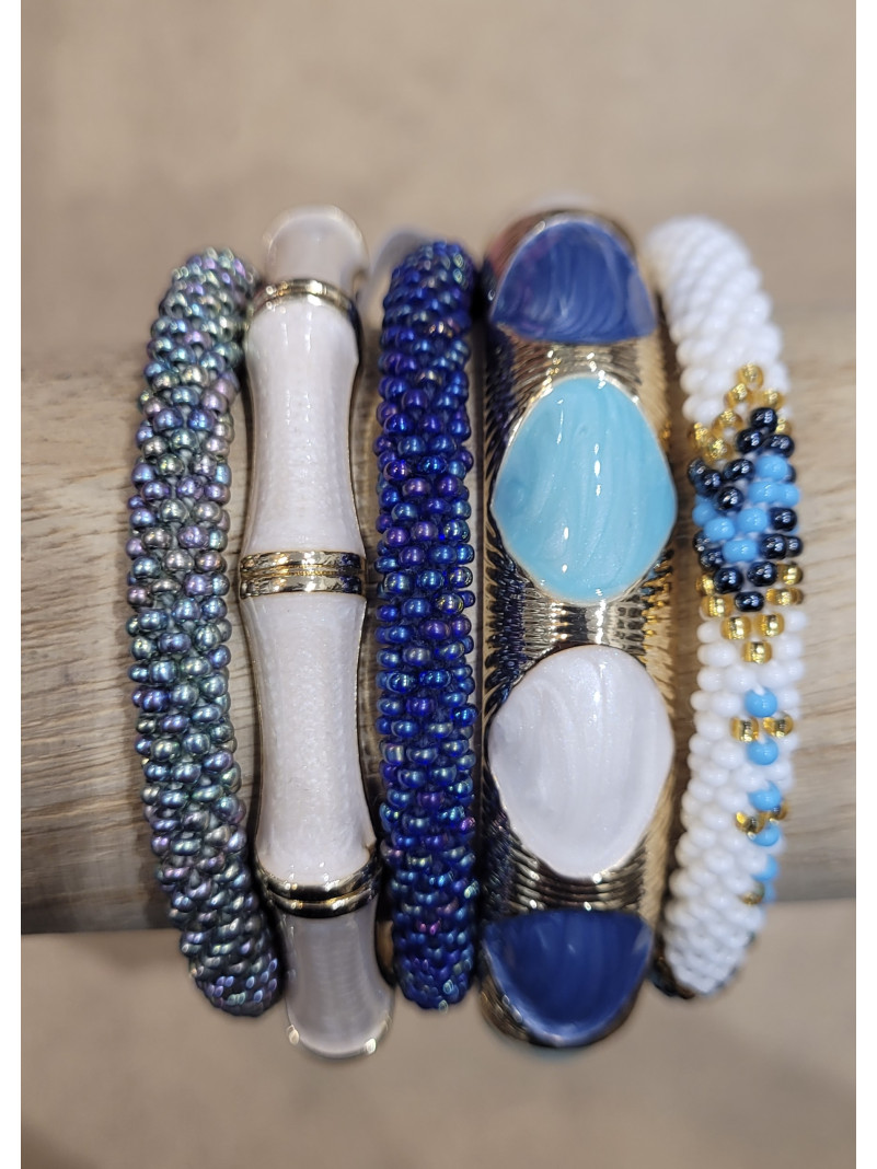 Composition de 5 bracelets Népalais et Thaïlandais MARINE