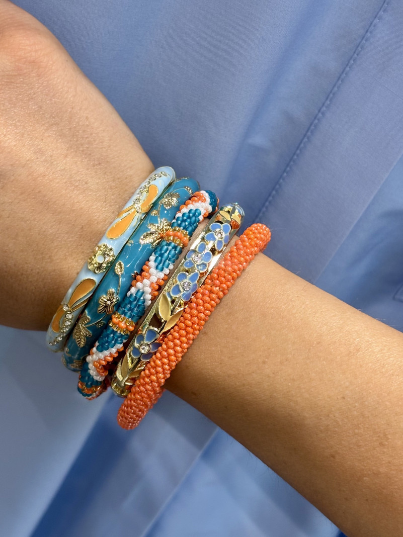 Composition de 5 bracelets Népalais et Thaïlandais BLEU ORANGE