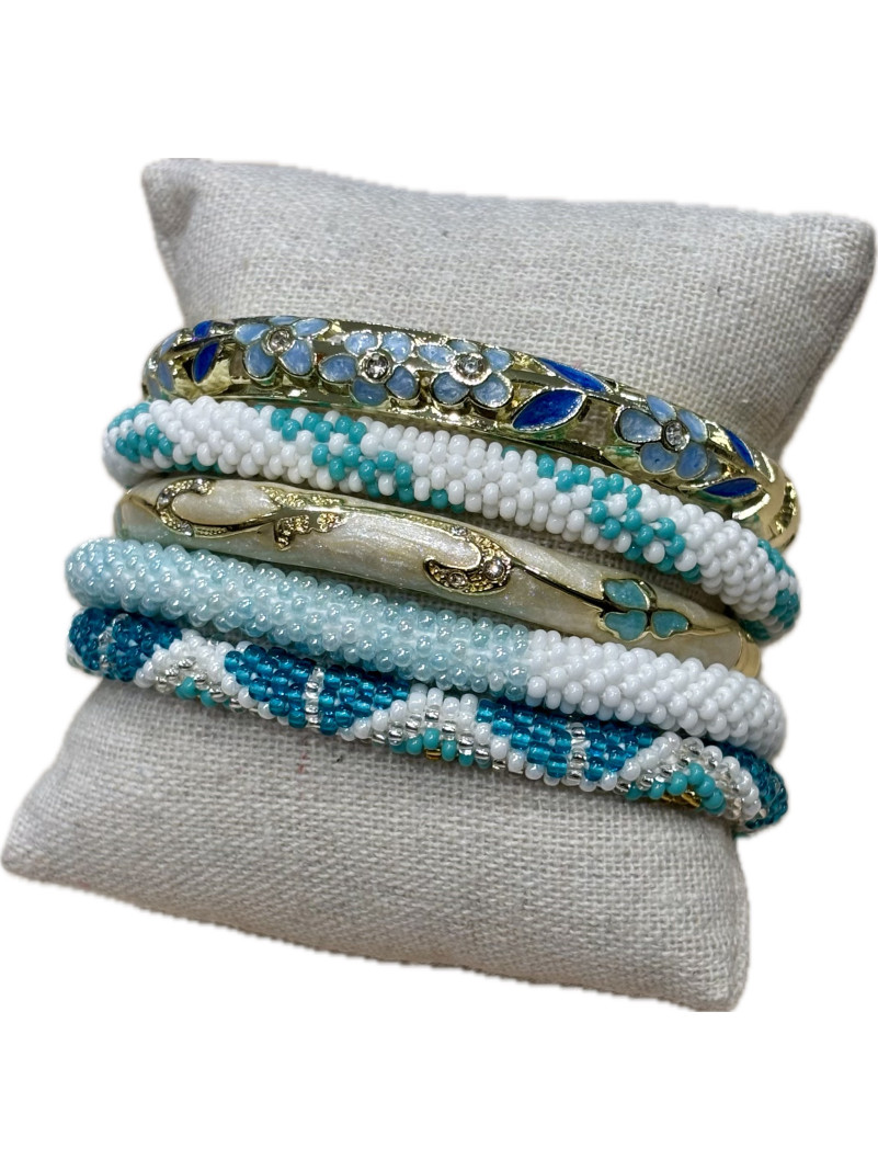 Composition de 5 bracelets Népalais et Thaïlandais BLEU TURQUOISE