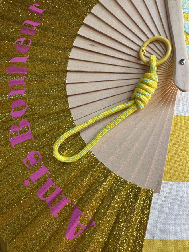 Éventail AMIS BONHEUR APÉRO paillettes dorées