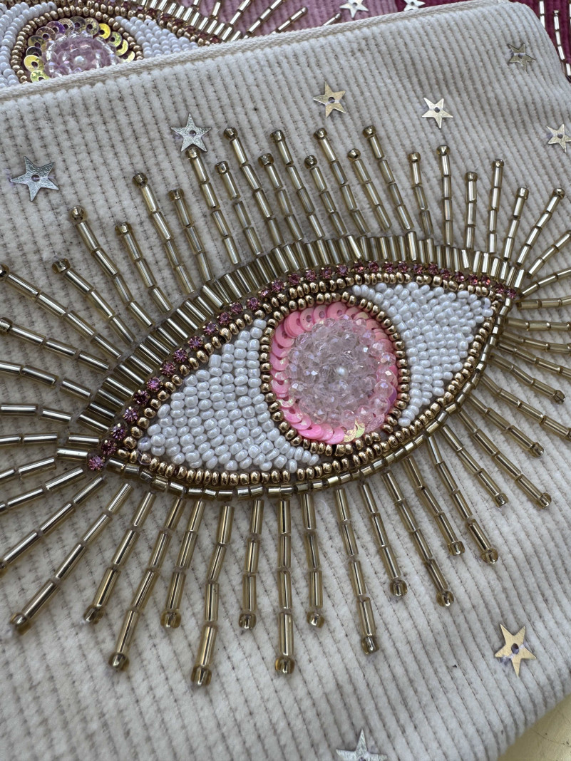 Pochette VELOURS EYES beige