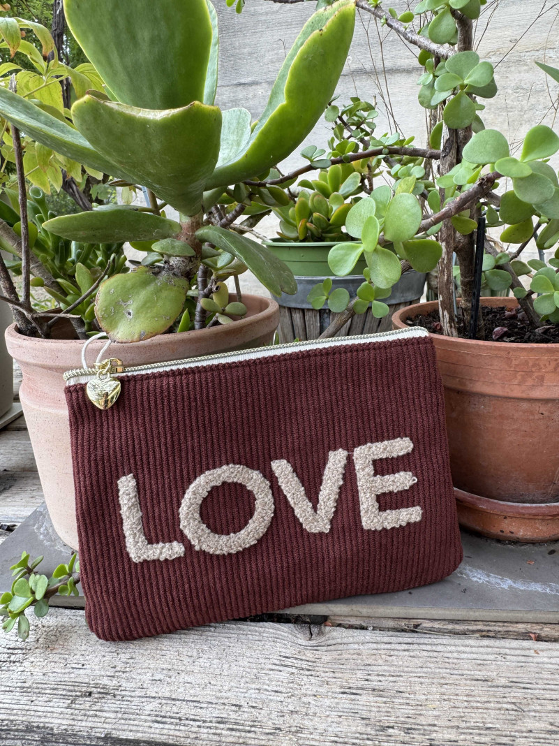 Pochette VELOURS LOVE brique foncé