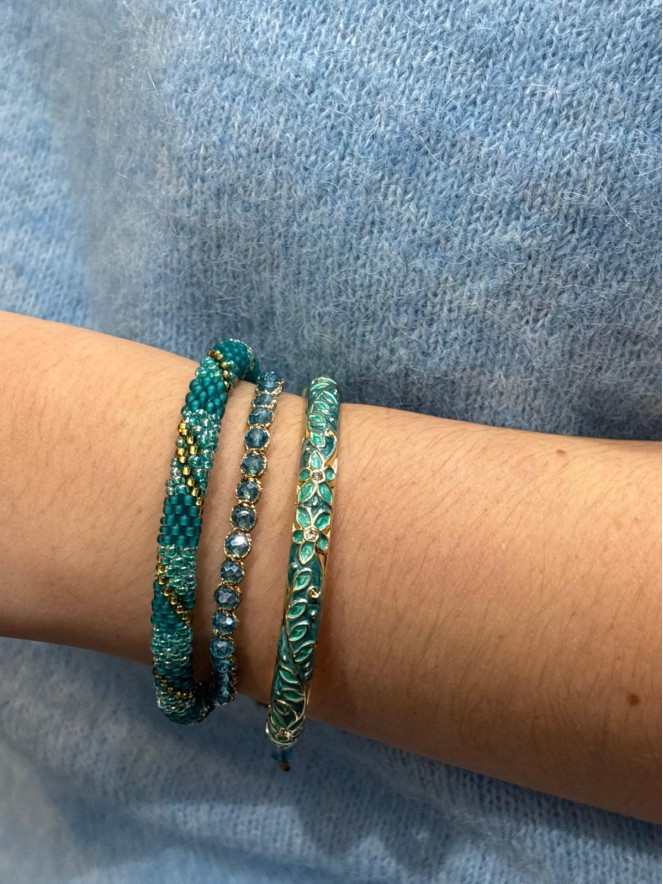 Composition de 3 bracelets Népalais et Thaïlandais bleu canard